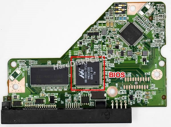 Schritte zum Ersetzen des BIOS-Chips auf 2060-771630-000 Western Digital festplatte platine